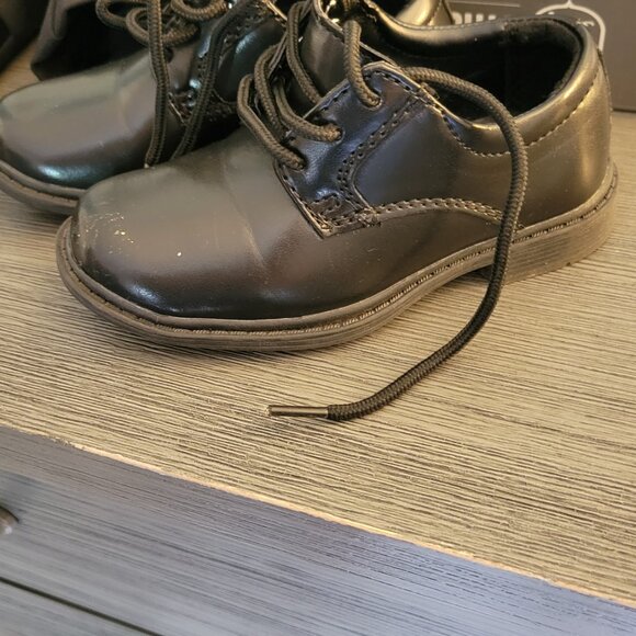 Stacy Adams Toddler dress shoes - Picture 3 of 4